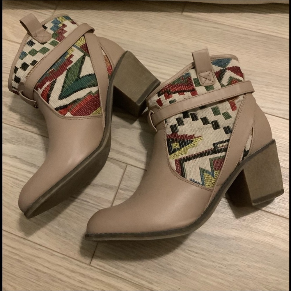 Altar’d State patterned booties❤️❤️❤️❤️ - Picture 3 of 12